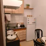 Sweet Metro Venizelou Apartment