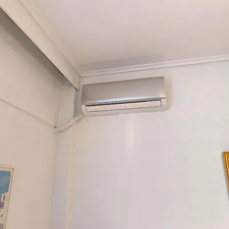 Sweet Metro Venizelou *